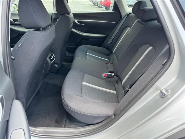 2025 Hyundai SONATA Hybrid SEL