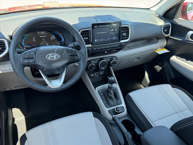 2025 Hyundai VENUE SEL