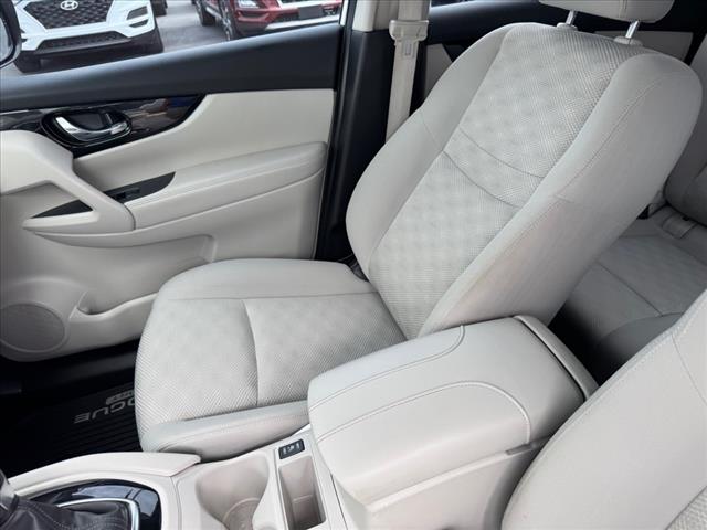 2019 Nissan Rogue Sport SV