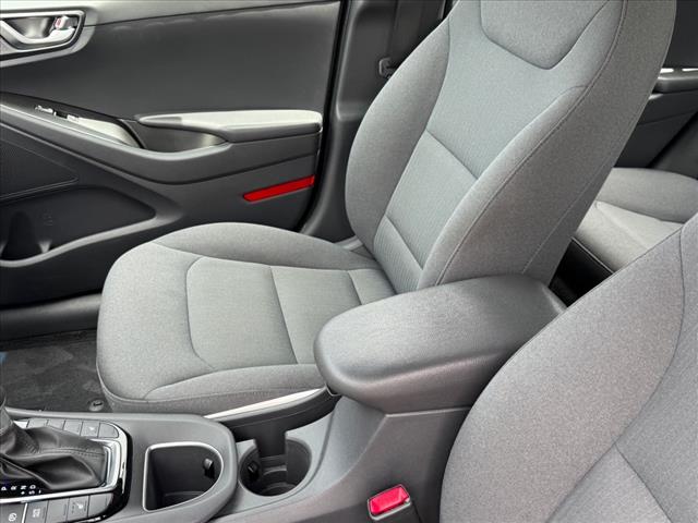2022 Hyundai IONIQ Hybrid SEL