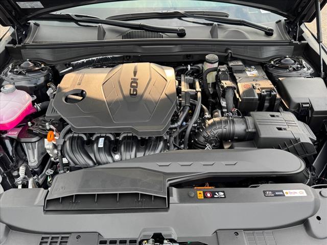 2025 Hyundai SONATA SE