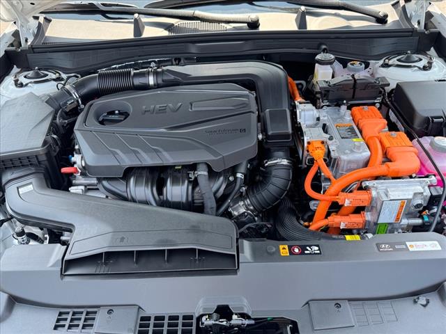 2025 Hyundai SONATA Hybrid SEL