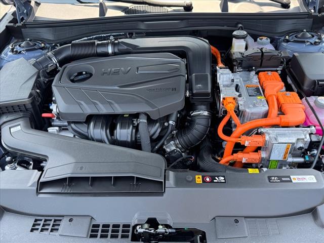 2025 Hyundai SONATA Hybrid SEL