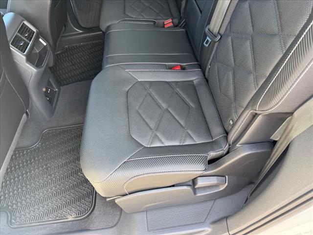 2024 Volkswagen Atlas Cross Sport SE 4Motion