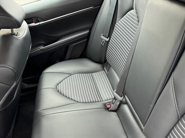 2022 Toyota Camry Hybrid SE Nightshade