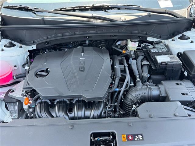 2025 Hyundai TUCSON SE