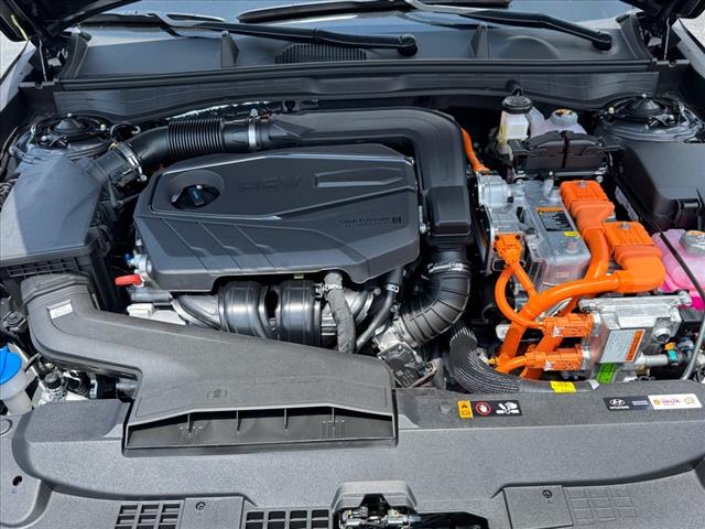 2025 Hyundai SONATA Hybrid SEL