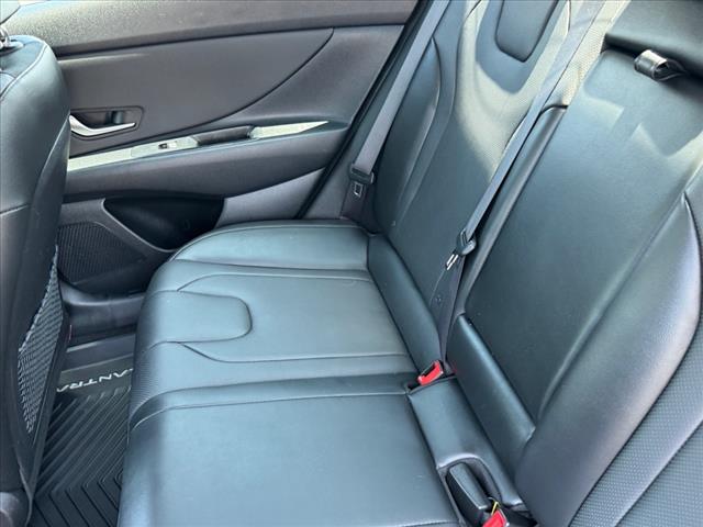 2023 Hyundai ELANTRA Limited