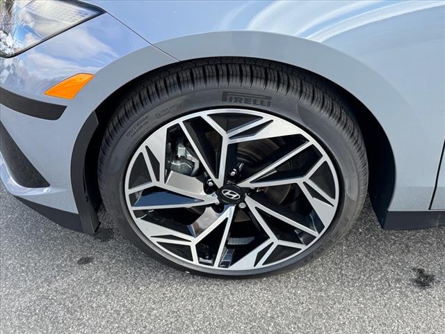 2025 Hyundai IONIQ 6 SEL
