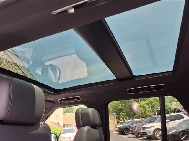 2023 Land Rover Range Rover P530 SE