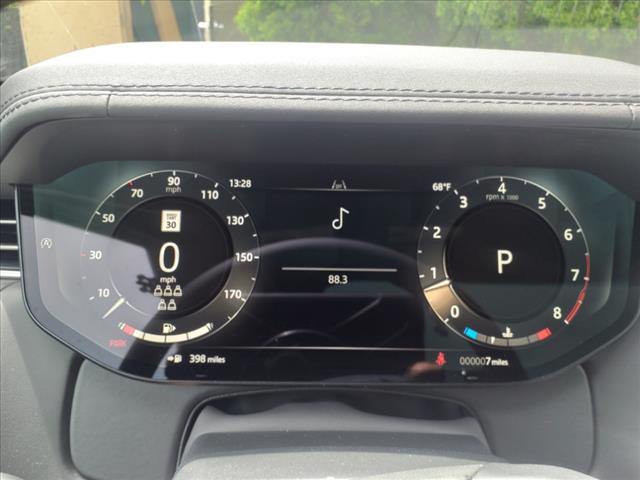 2025 Land Rover Range Rover P530 SE LWB