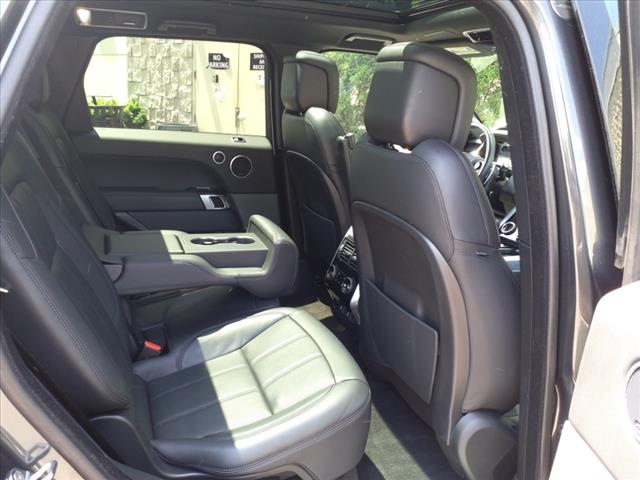 2022 Land Rover Range Rover Sport HSE Silver Edition