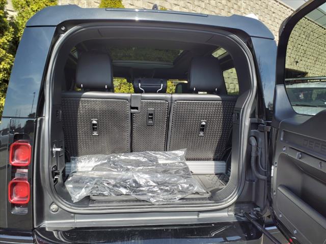 2022 Land Rover Defender 90 X-Dynamic SE