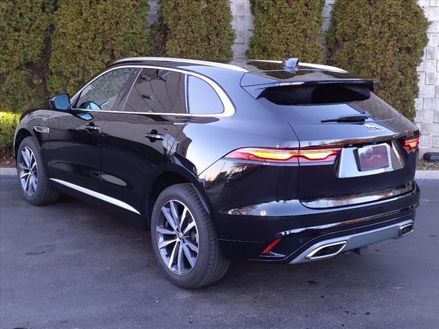 2024 Jaguar F-PACE P400 R-Dynamic S