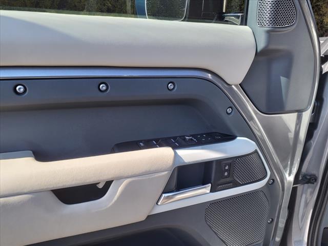 2022 Land Rover Defender 110 X-Dynamic HSE