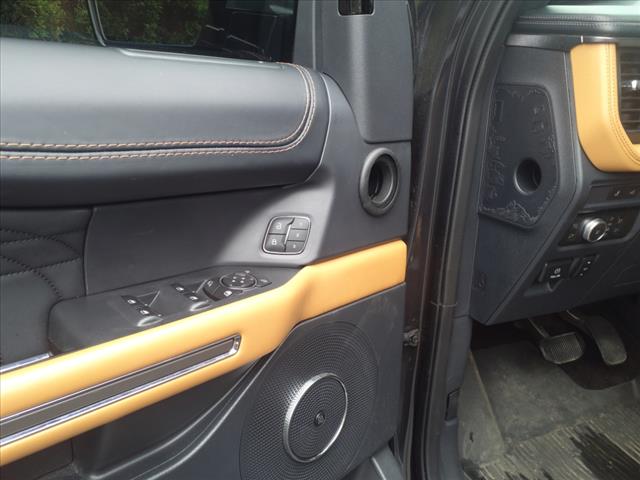 2022 Ford Expedition Platinum