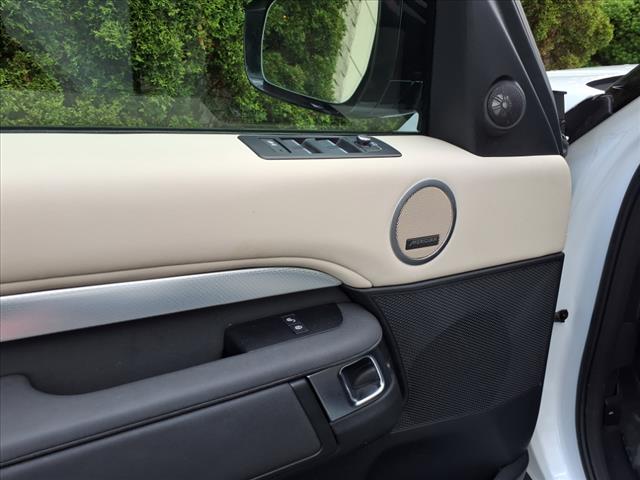 2020 Land Rover Discovery Landmark Edition