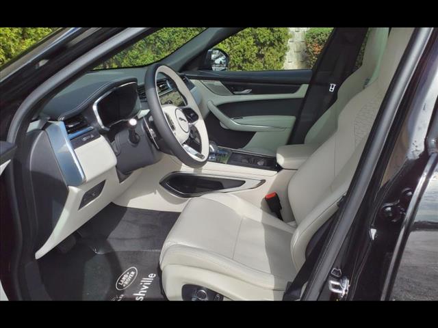 2024 Jaguar F-PACE P400 R-Dynamic S