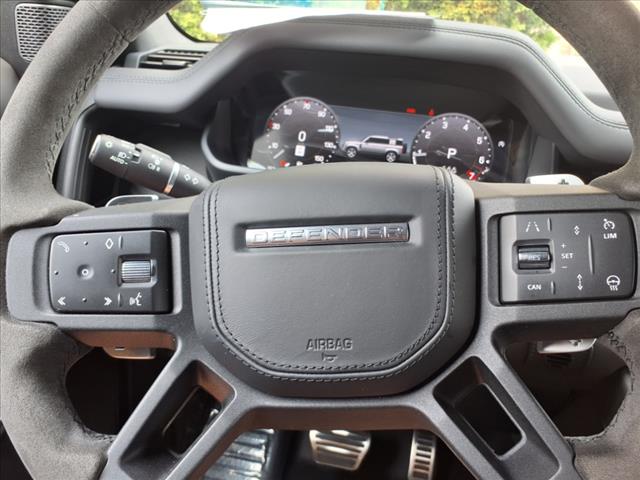 2023 Land Rover Defender 110 V8