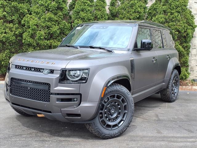 2025 Land Rover Defender 