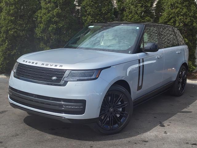 2025 Land Rover Range Rover P530 SE LWB