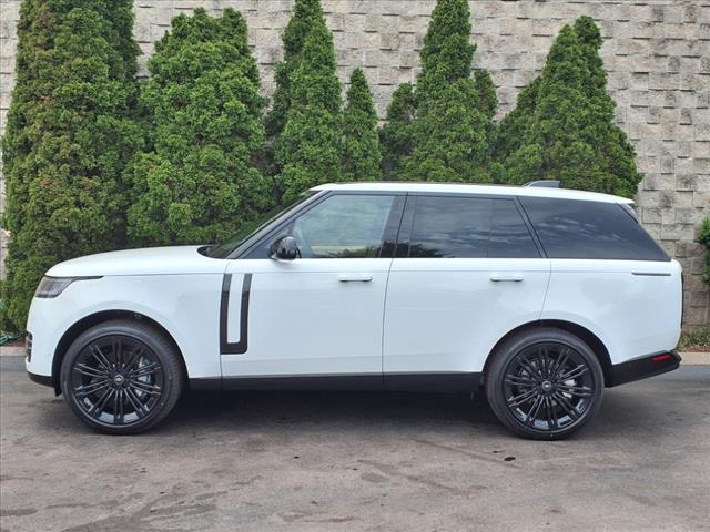 2025 Land Rover Range Rover P400 SE
