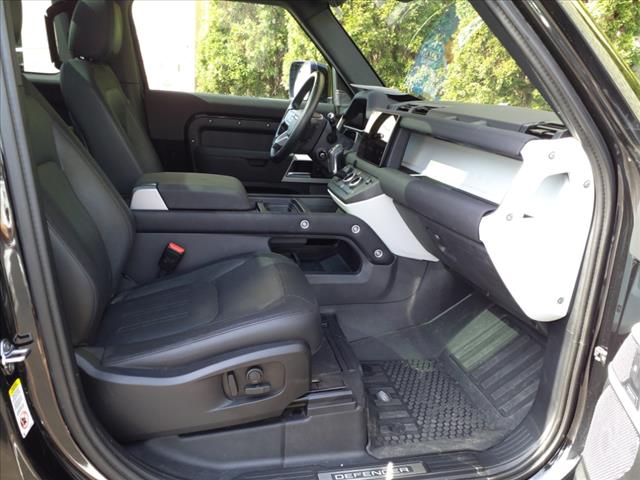 2022 Land Rover Defender 90 X-Dynamic SE