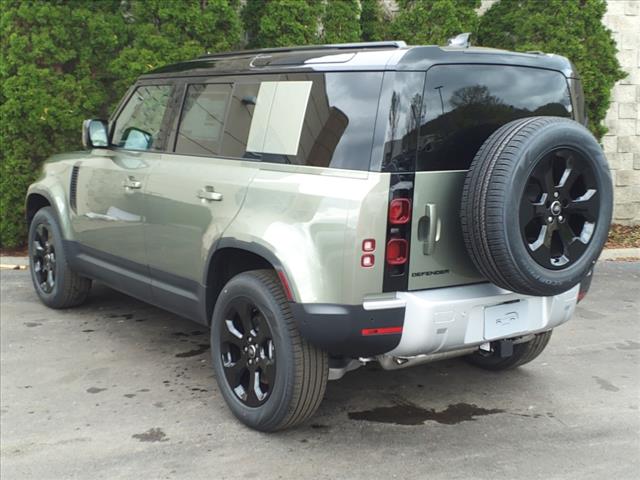 2025 Land Rover Defender 110 P300 S