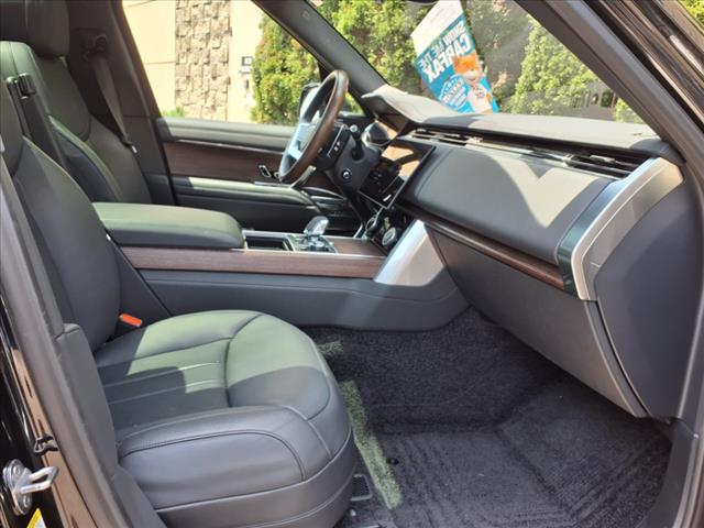 2023 Land Rover Range Rover P530 SE