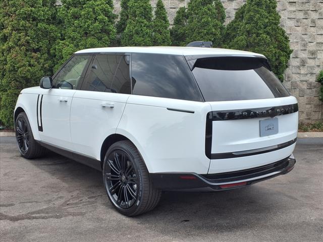 2025 Land Rover Range Rover P400 SE