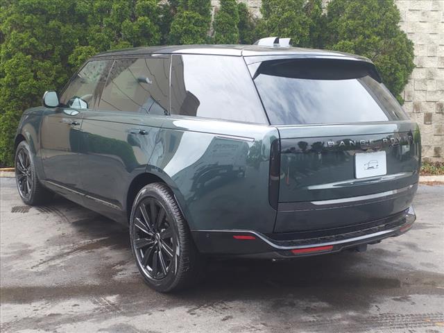 2025 Land Rover Range Rover P530 SE LWB