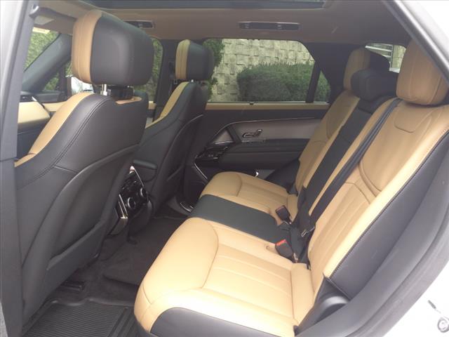 2025 Land Rover Range Rover Sport P460e Dynamic SE