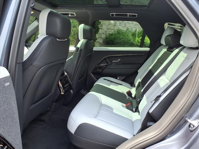 2025 Land Rover Range Rover Sport P530 Dynamic SE