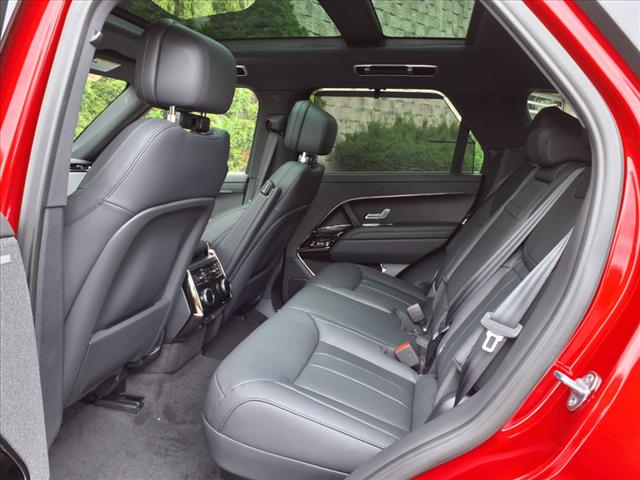 2025 Land Rover Range Rover Sport P360 SE