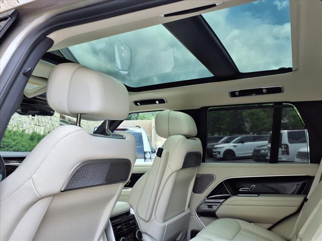 2025 Land Rover Range Rover 