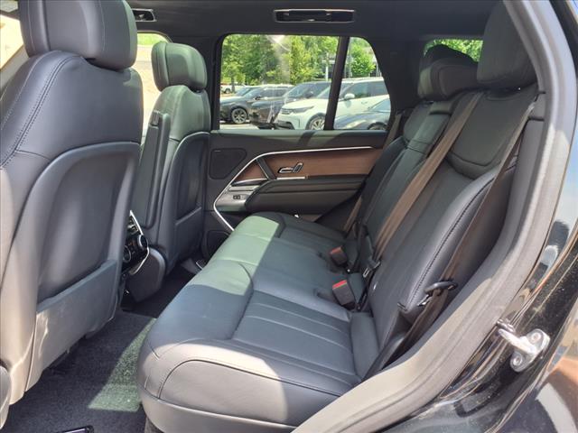 2023 Land Rover Range Rover P530 SE