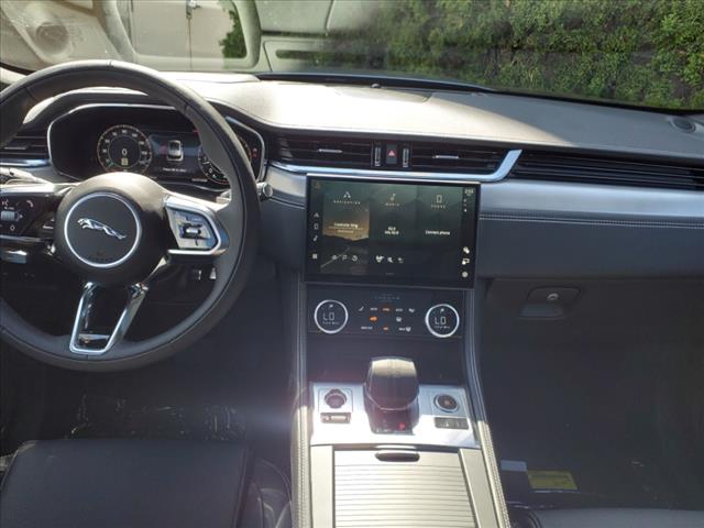 2026 Jaguar F-PACE P250 R-Dynamic S