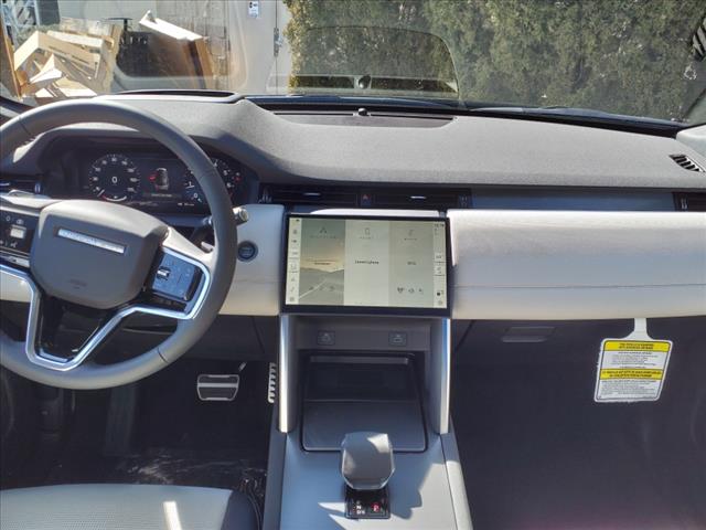 2025 Land Rover Discovery Sport P250 Dynamic SE