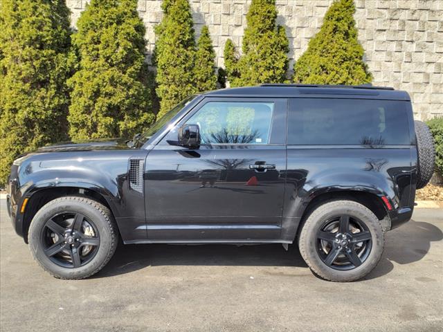 2022 Land Rover Defender 90 X-Dynamic SE