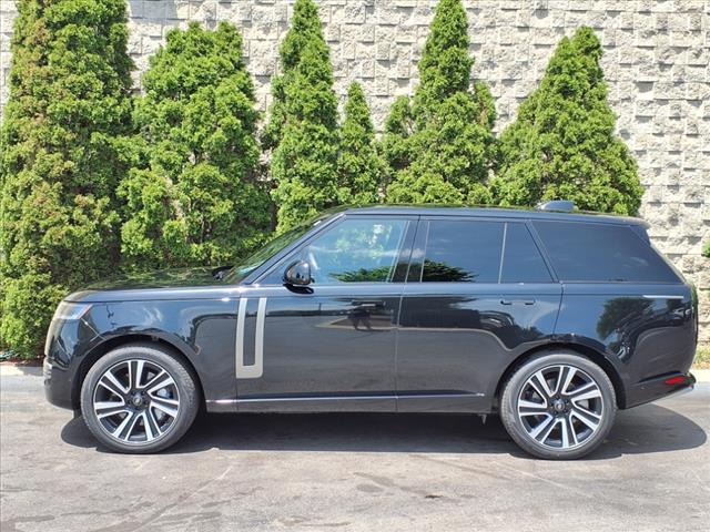 2023 Land Rover Range Rover P530 SE