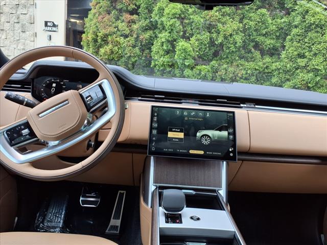2025 Land Rover Range Rover 