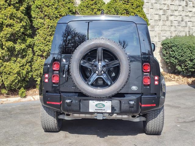 2022 Land Rover Defender 90 X-Dynamic SE