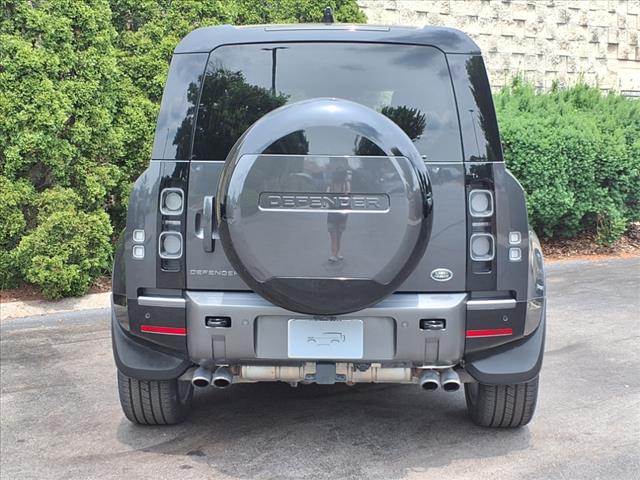 2023 Land Rover Defender 110 V8