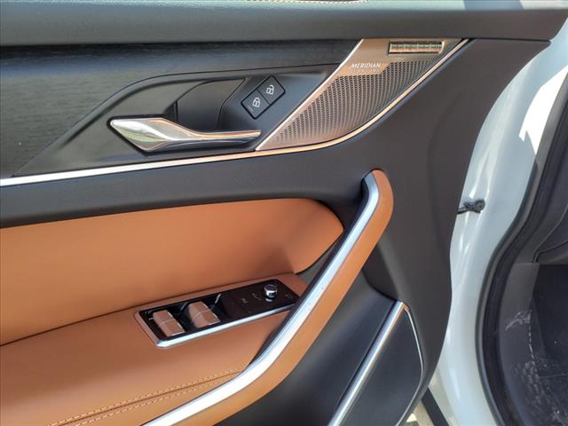 2026 Jaguar F-PACE P250 R-Dynamic S