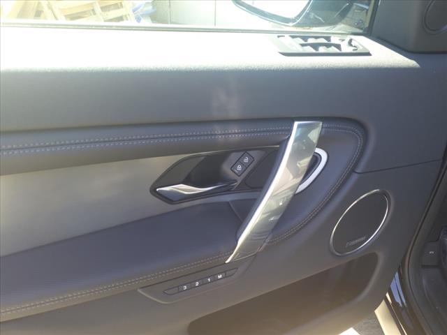 2025 Land Rover Discovery Sport P250 Dynamic SE
