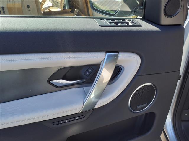 2025 Land Rover Discovery Sport P250 Dynamic SE