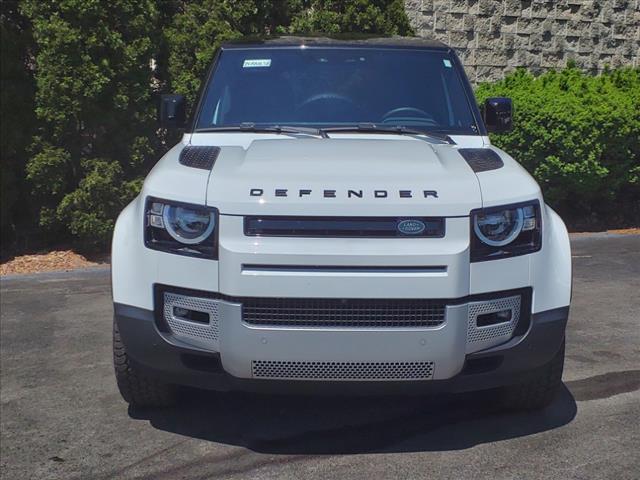 2023 Land Rover Defender 110 S