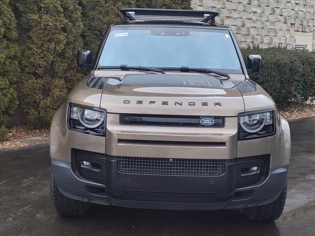 2020 Land Rover Defender 110 SE
