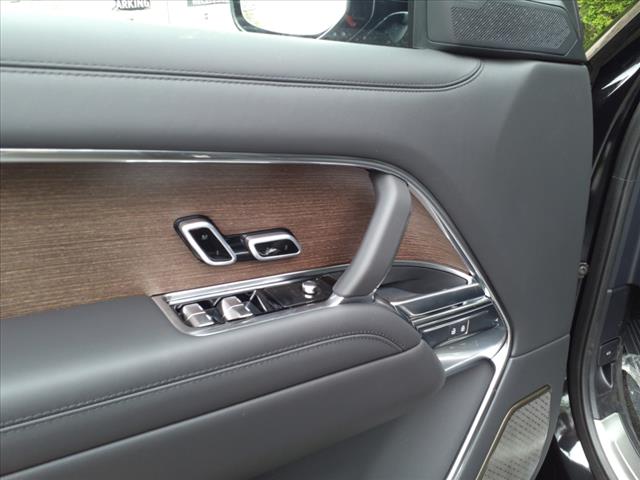 2025 Land Rover Range Rover P530 Autobiography