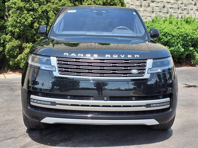 2023 Land Rover Range Rover P530 SE